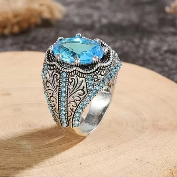 Blue Rhinestone Studded Silver Chunky Men's Ring - Picture 2 of 3